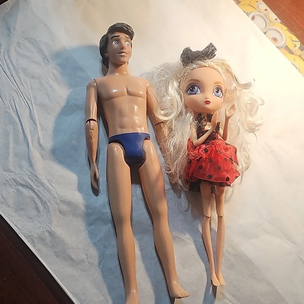 Disney and LA te da Doll Bundle of 2 Dolls